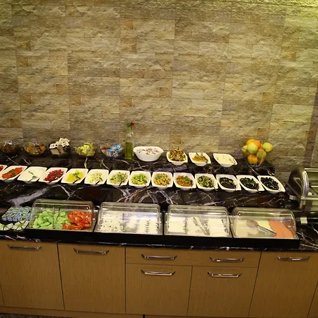 Ens לינה וארוחת בוקר