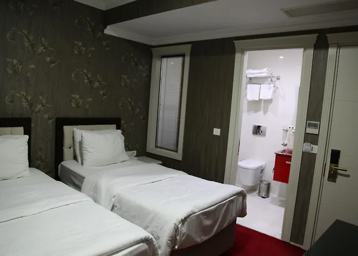 Ens Alojamento de Acomodação e Pequeno-almoço 4*